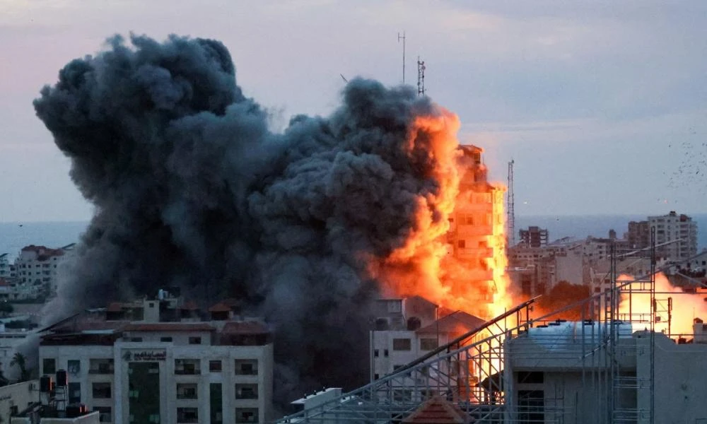 Πόλεμος στο Ισραήλ: Πυραυλική επίθεση στην πόλη Ασκελόν
